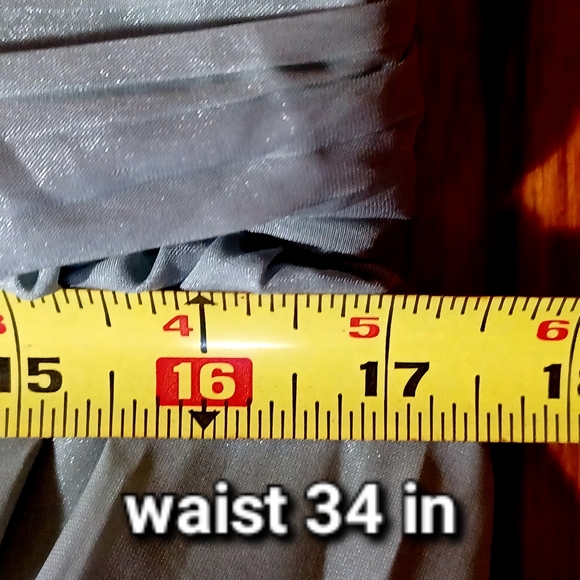 Green Maxi Pl Maternity Dress Puff Sleeves RosesGathering  Check Measurements - Picture 8 of 15